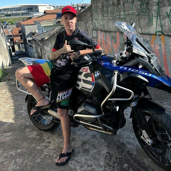 𝗟𝘆𝗿𝗶𝗰𝘀 𝗯𝗮𝗻𝗱𝗶𝗱𝗼 - suara asli