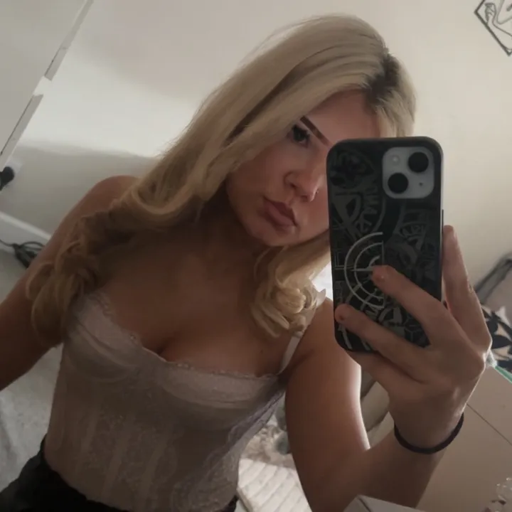 laceylivex1