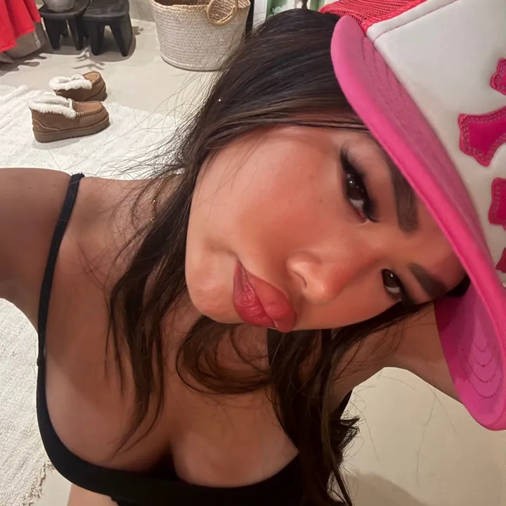 @joyhhallyday