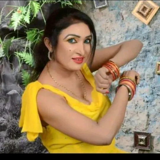 @mayakhan.achi.larki
