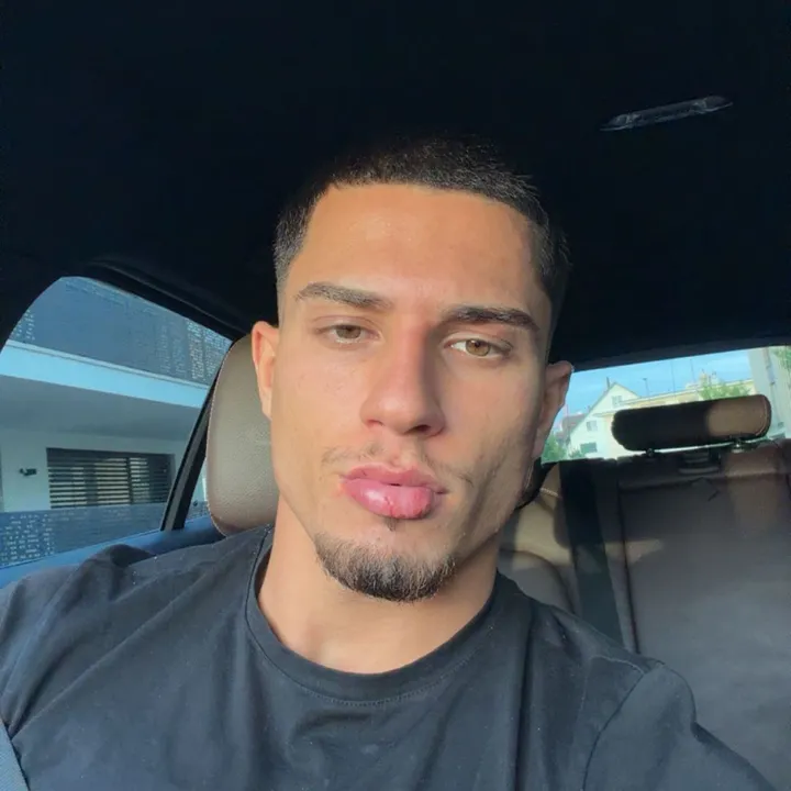 @joni_mlk