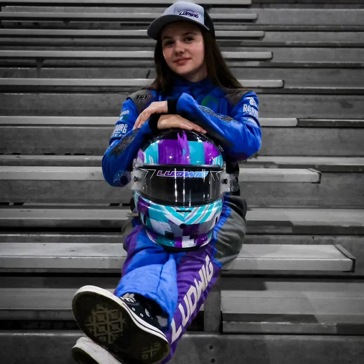 fmlracing16f