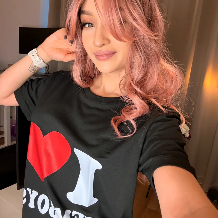 @tinykiracutie8