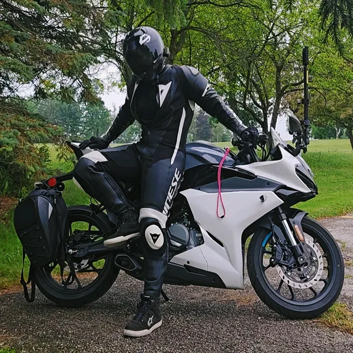 lustyxmoto