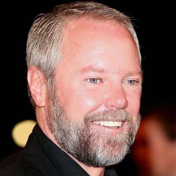 Dan Warner - suara asli - actingcareerexpert