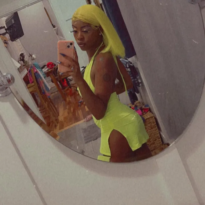 thatgurl_reisha