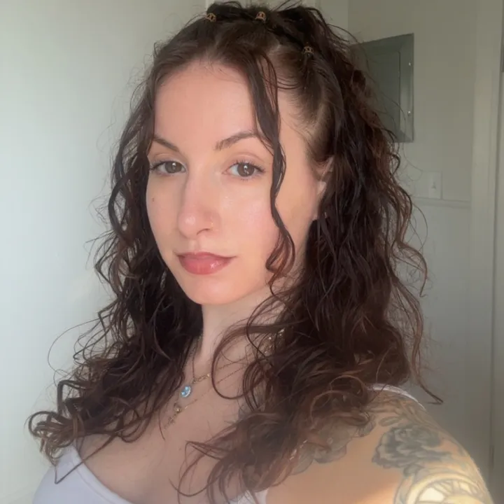 angelaazuree