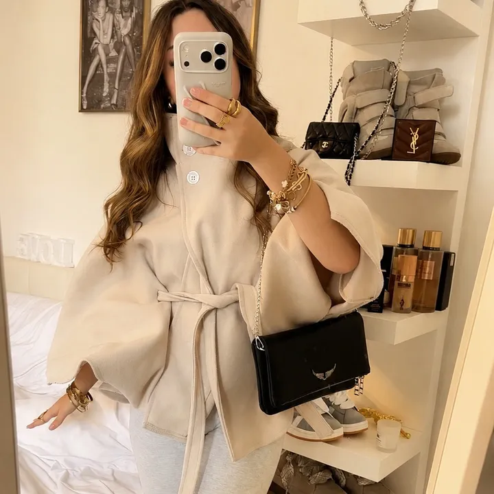 @anaisadln