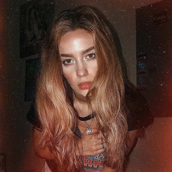 @eveli_ny