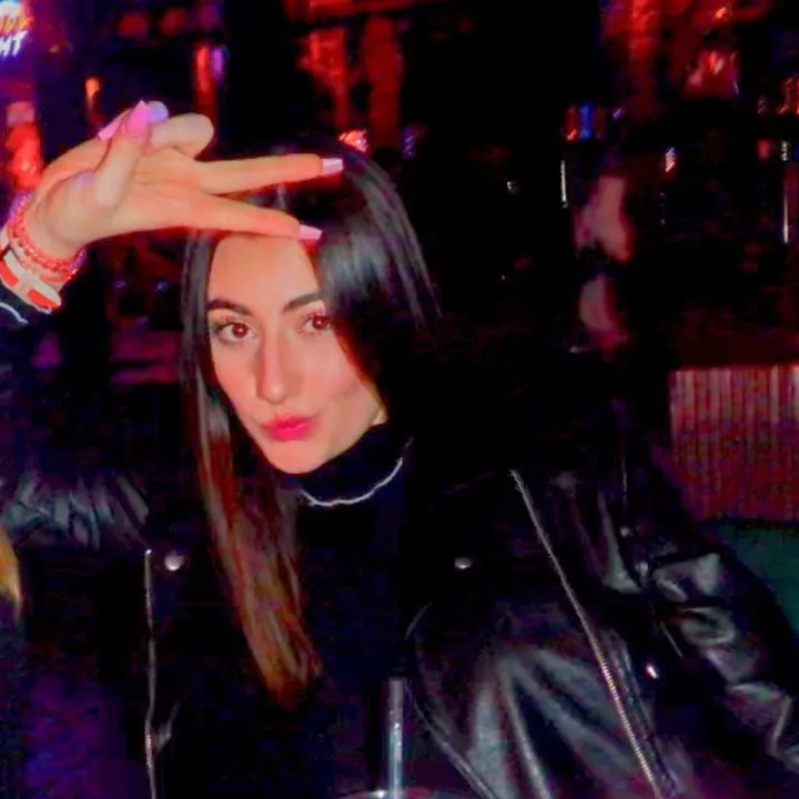 anniesharp_