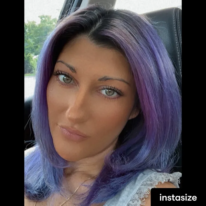 lauren.mahrie