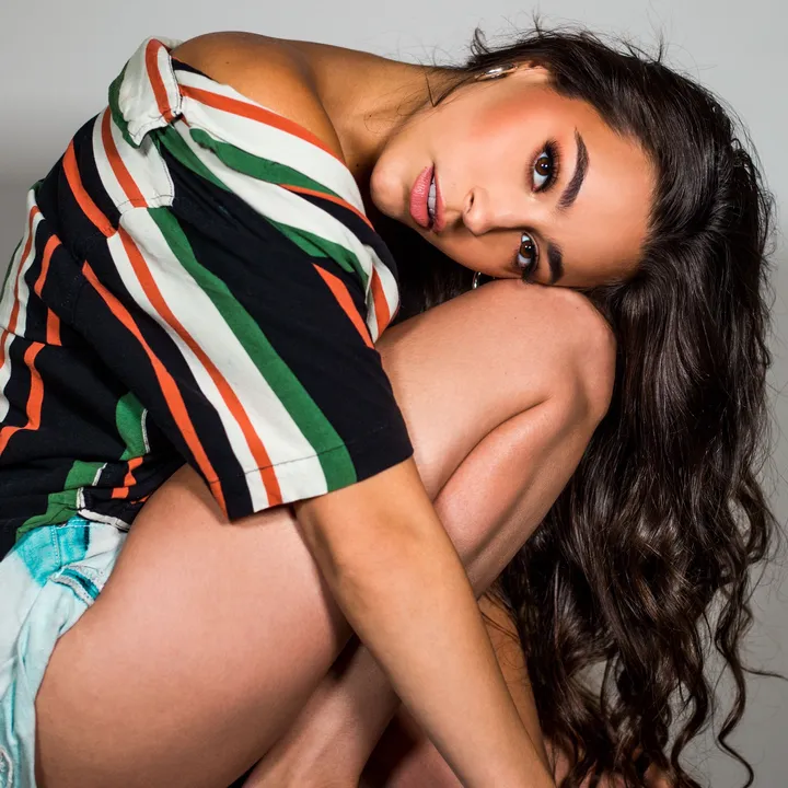 @alexxislemire