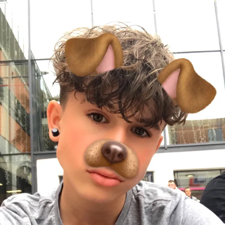 le_petit_bouclés