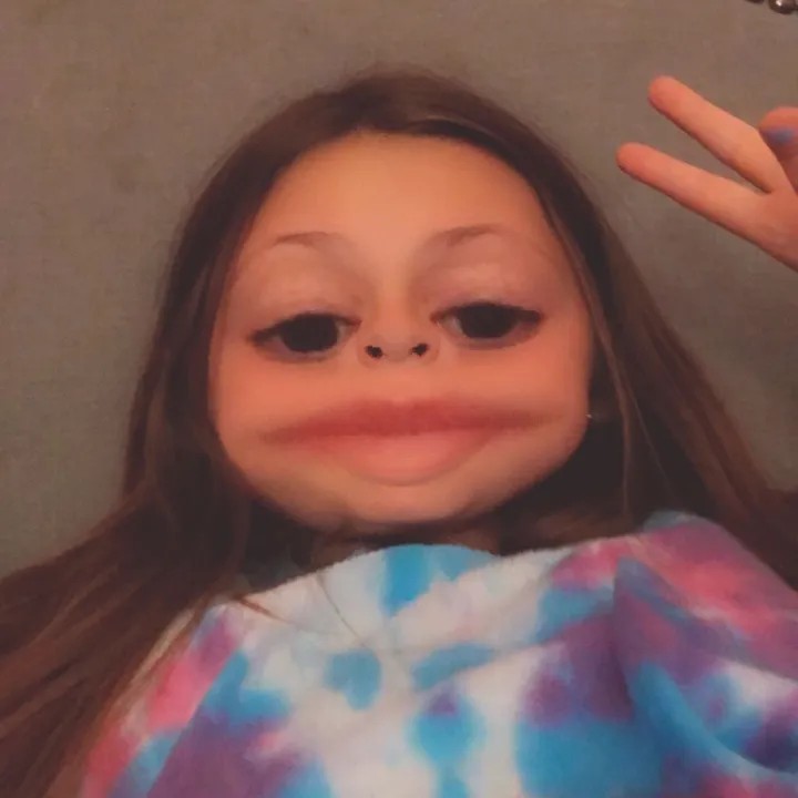 @its_ya_girl_bug