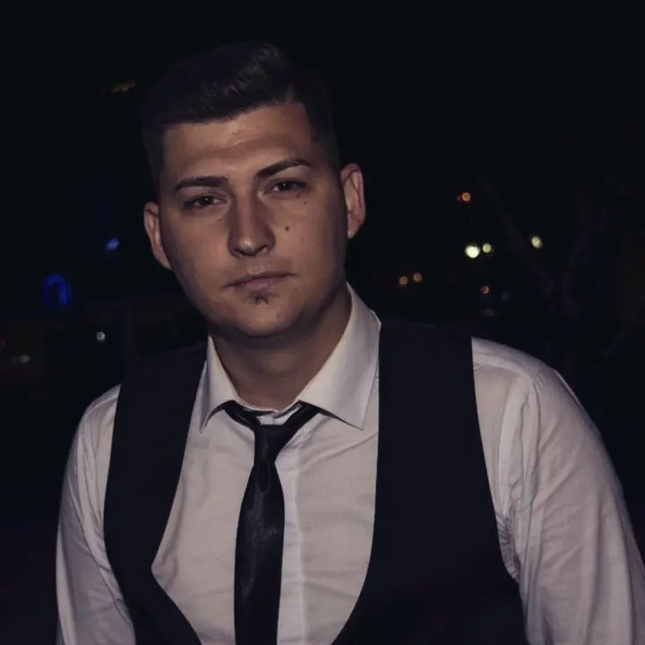 ayanrazvan - sunet original