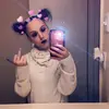 queenhails_