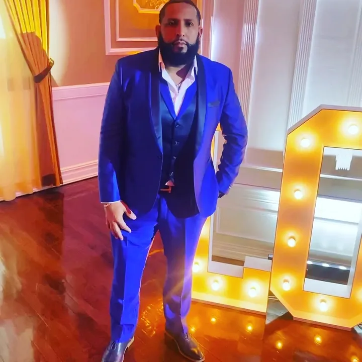 @eldineroestaenlacalle