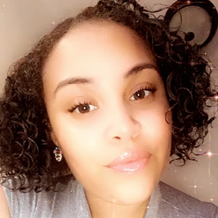 @caritastarr