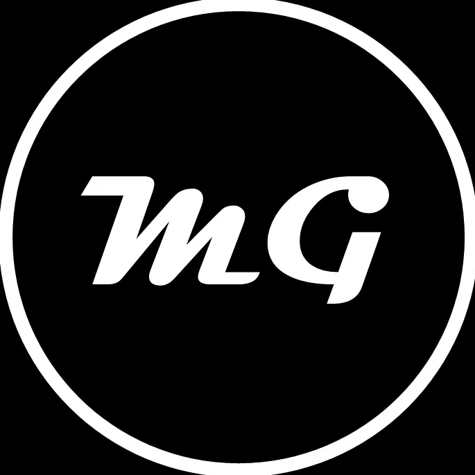 @_moes_garage_