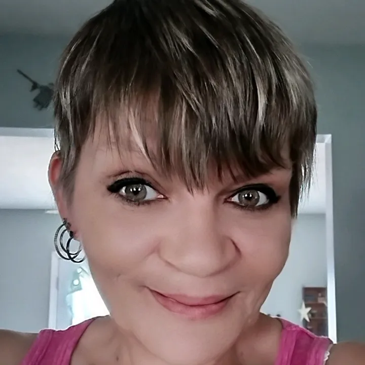 @theflaglady