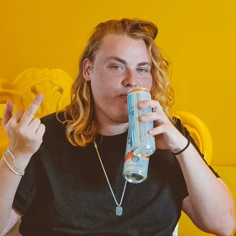 landnmakesdrinks