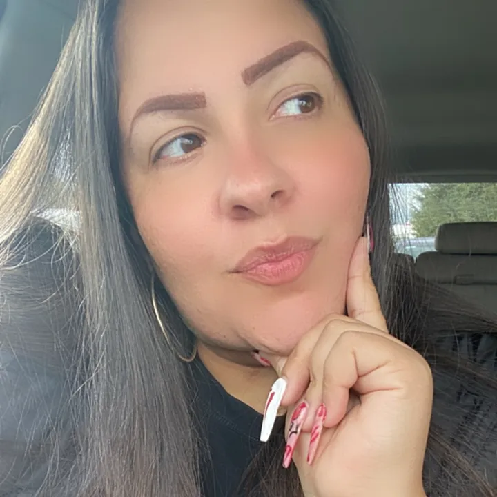 @queen_adelina8