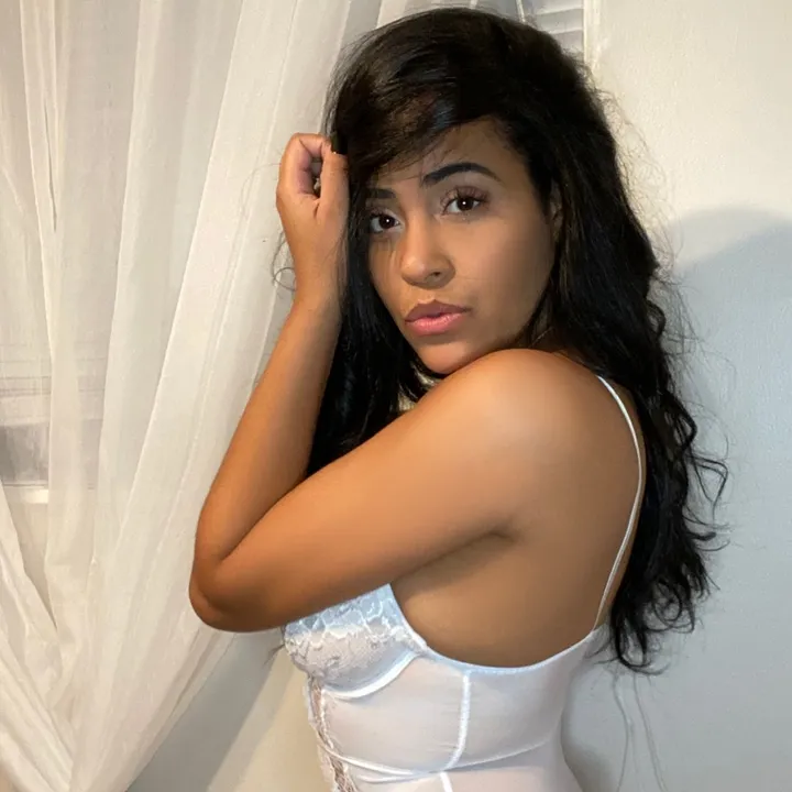 @kirssyhilario