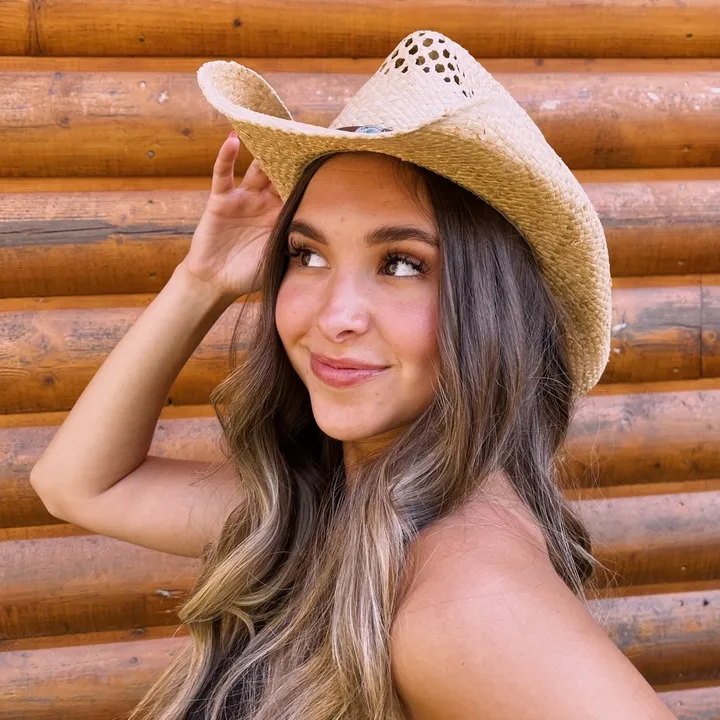 @ashtongile