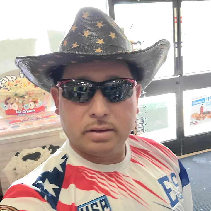 salvador.u