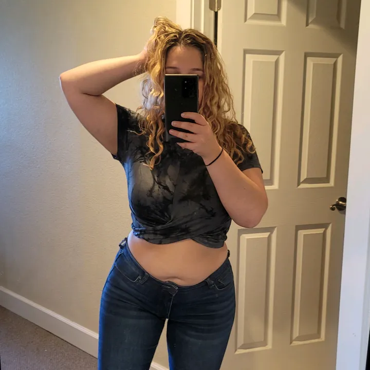 @b00tiesnb0ngs