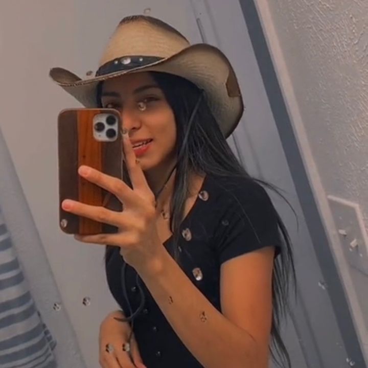 nurialara7