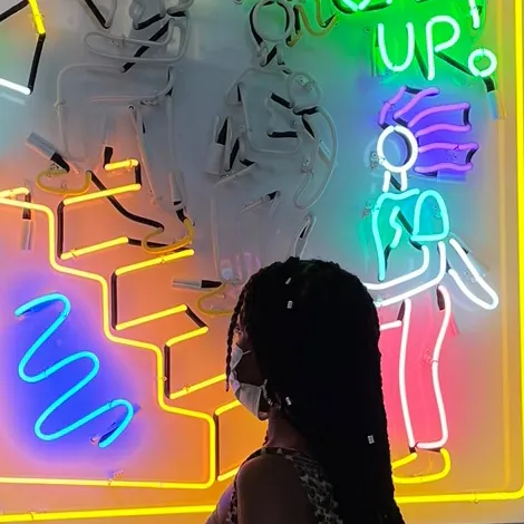 @fruitonaloop