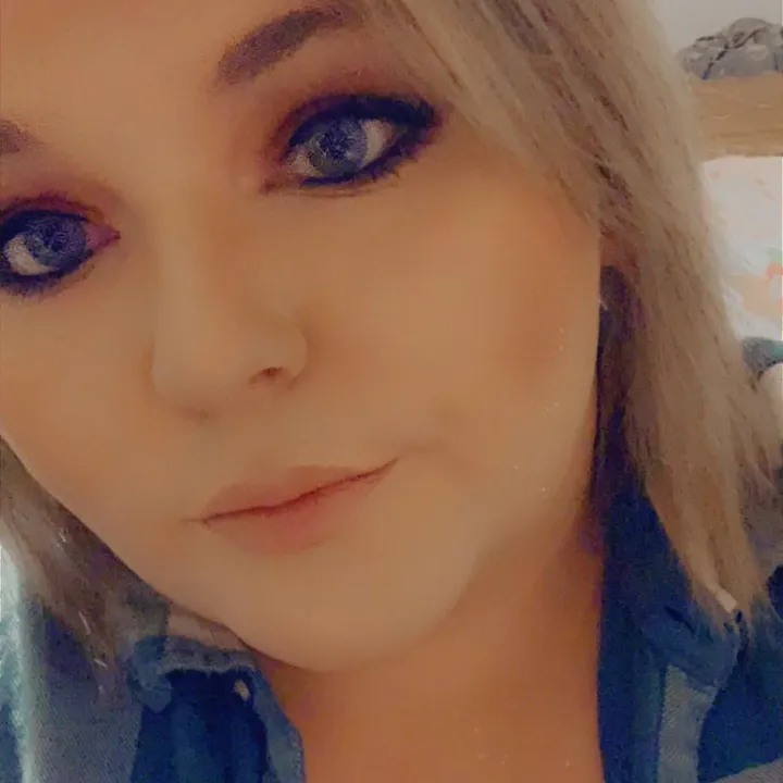 @melissalane28