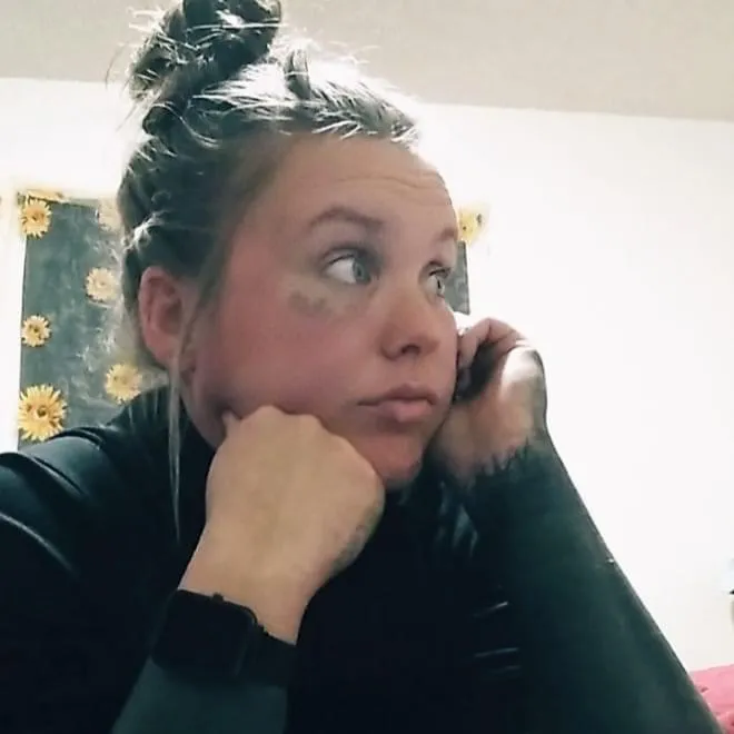 itzyagirltee