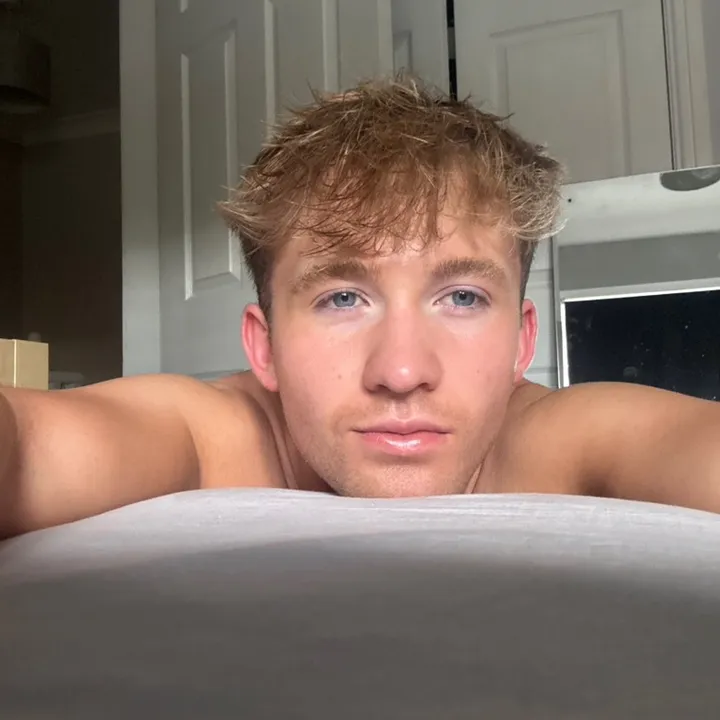 @itzisaacjames
