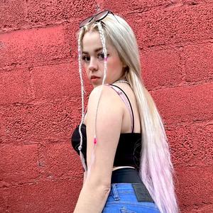 Paloma White 🕊️- @paloma_whitee TikTok 分析|プロフィール、動画、ハッシュタグ | Exolyt