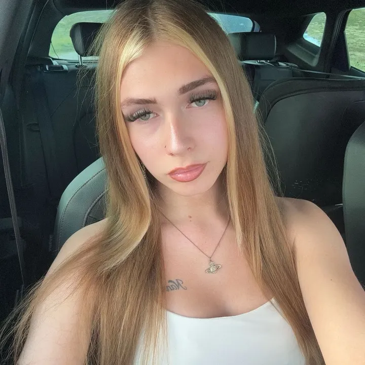@skylerrosefirth
