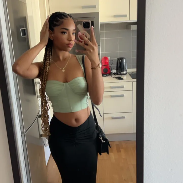 ray_ahava