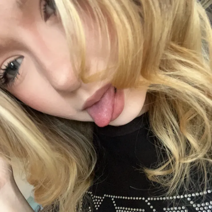 @lirika_tristaaa