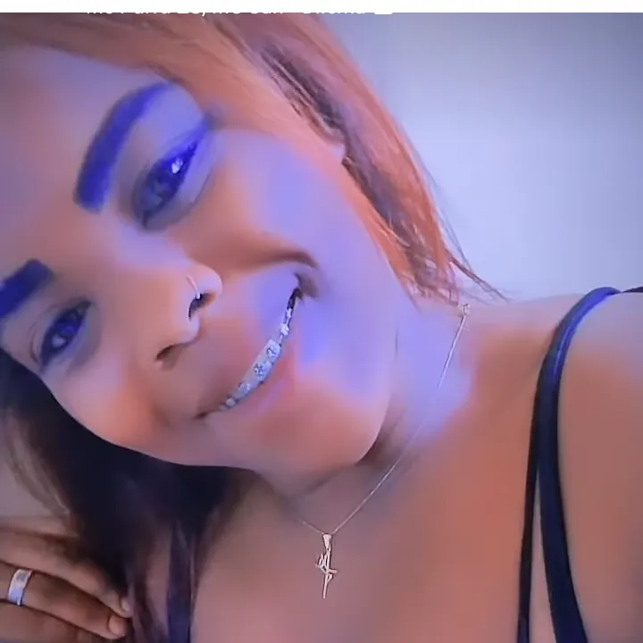 morenaunica_ofc