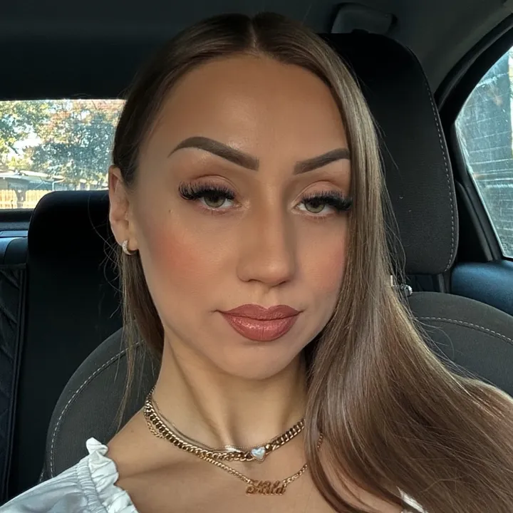 @arisaerz