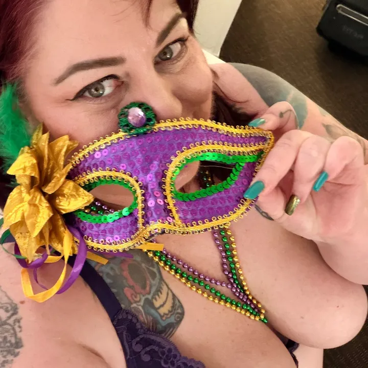 @gloryfoxxx