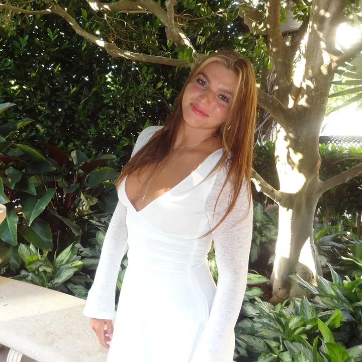 helenadavisss