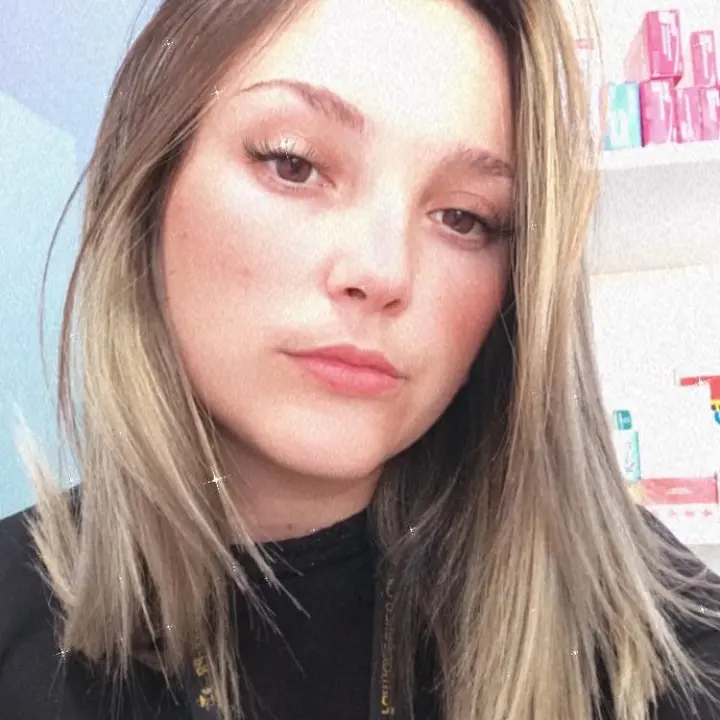 julianegoncc - som original