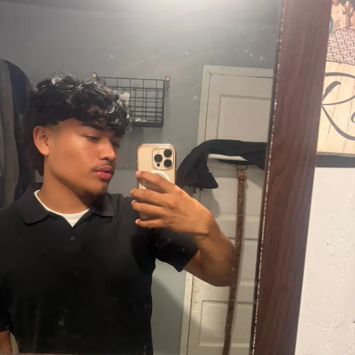 @jonnyv_11