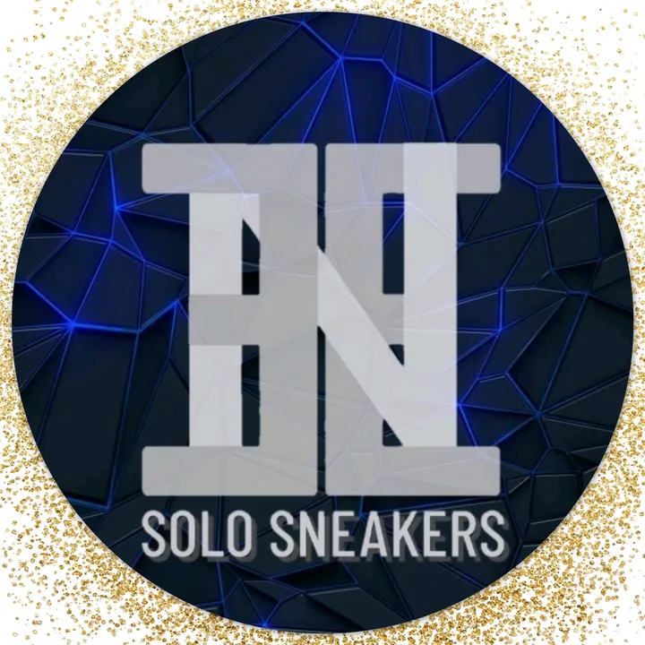 solo_sneakers
