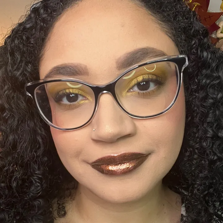 @lifewithanicole