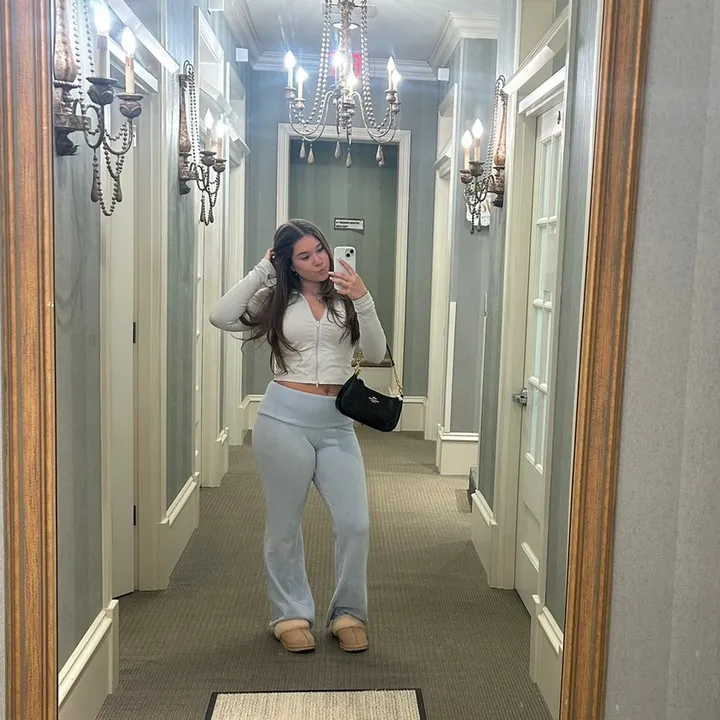@sonya_lily123
