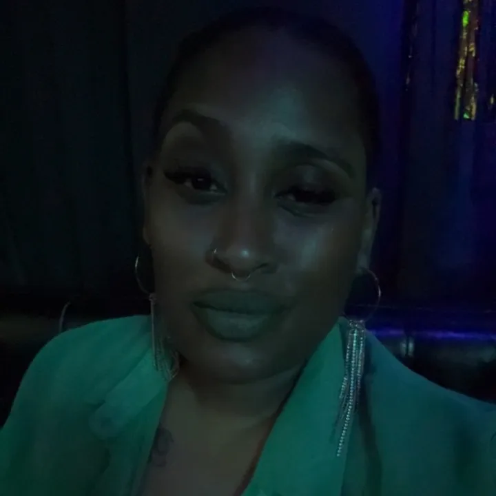 @queencocoathefirs