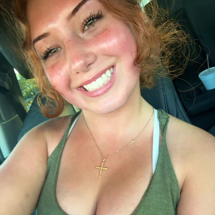 @pr3tty.girl_haley